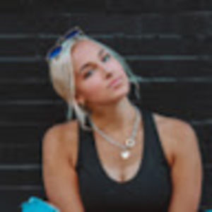 Meet your Posher, Anna-beth